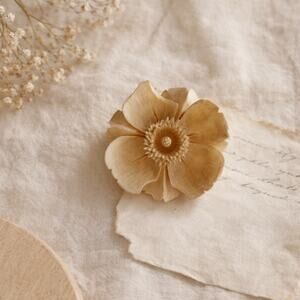 Vintage Hand-Carved Bone Flower Brooch – Floral Pin